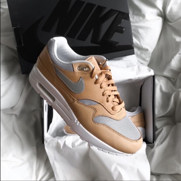 NWT Nike Air Max Premium SE - Picture 2 of 7